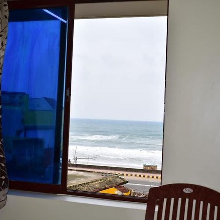 Hotel Lovely Inn ! Puri פורי מראה חיצוני תמונה
